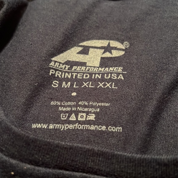 Top - Picture 2 of 3